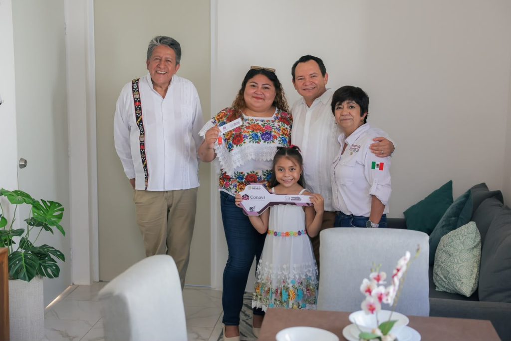 COORDINACIÓN CON EL GOBIERNO DE MÉXICO IMPULSA 10 MIL VIVIENDAS CON CERTEZA PATRIMONIAL EN YUCATÁN