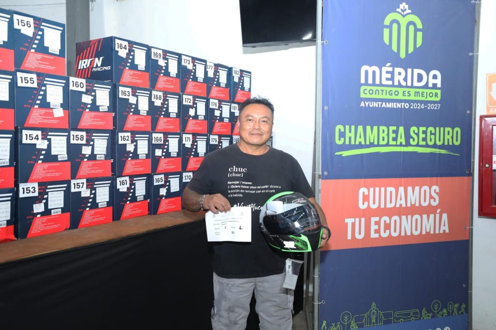 ENTREGA CECILIA PATRÓN EQUIPO DE PROTECCIÓN A MÁS DE 2 MIL REPARTIDORES EN MOTOCICLETA
