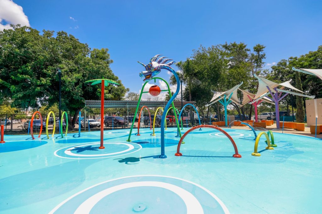 CECILIA PATRÓN IMPULSA MEJORAS EN ESPACIOS RECREATIVOS PARA LAS FAMILIAS DE MÉRIDA.