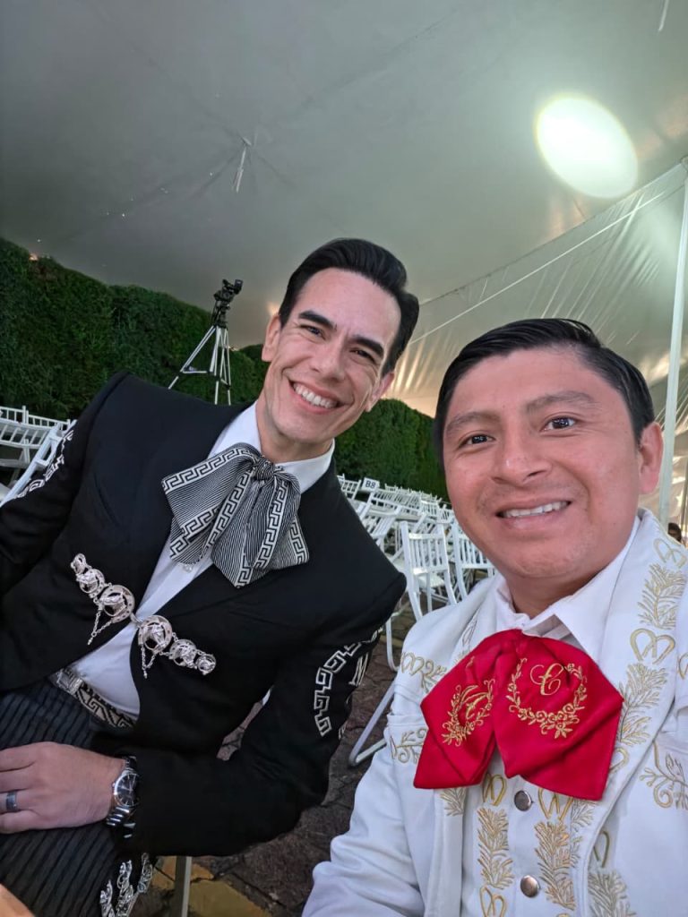 JONATHAN PALOMAR Y ANGEL ADRA