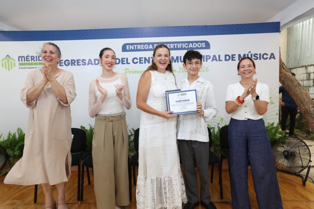 PRIMERA GENERACIÓN DEL CENTRO MPAL DE MUSICA