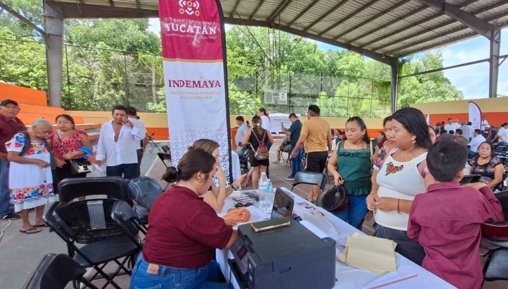 Indemaya facilita trámites y servicios a habitantes de Chichimilá INDEMAYA FACILITA TRÁMITES Y SERVICIOS A HABITANTES DE CHICHIMILÁ