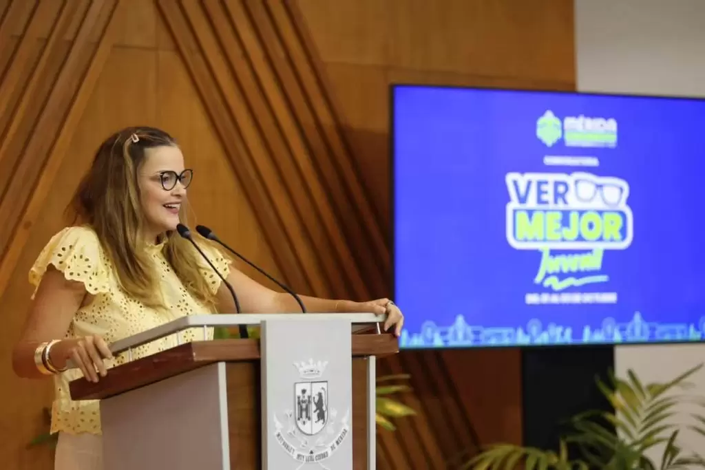 CECILIA PATRÓN IMPULSA PROGRAMAS QUE CUIDAN EL BOLSILLO Y GENERAN OPORTUNIDADES EN MÉRIDA.