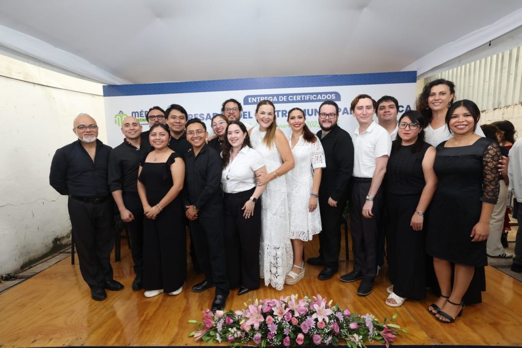 PRIMERA GENERACIÓN DEL CENTRO MPAL DE MUSICA