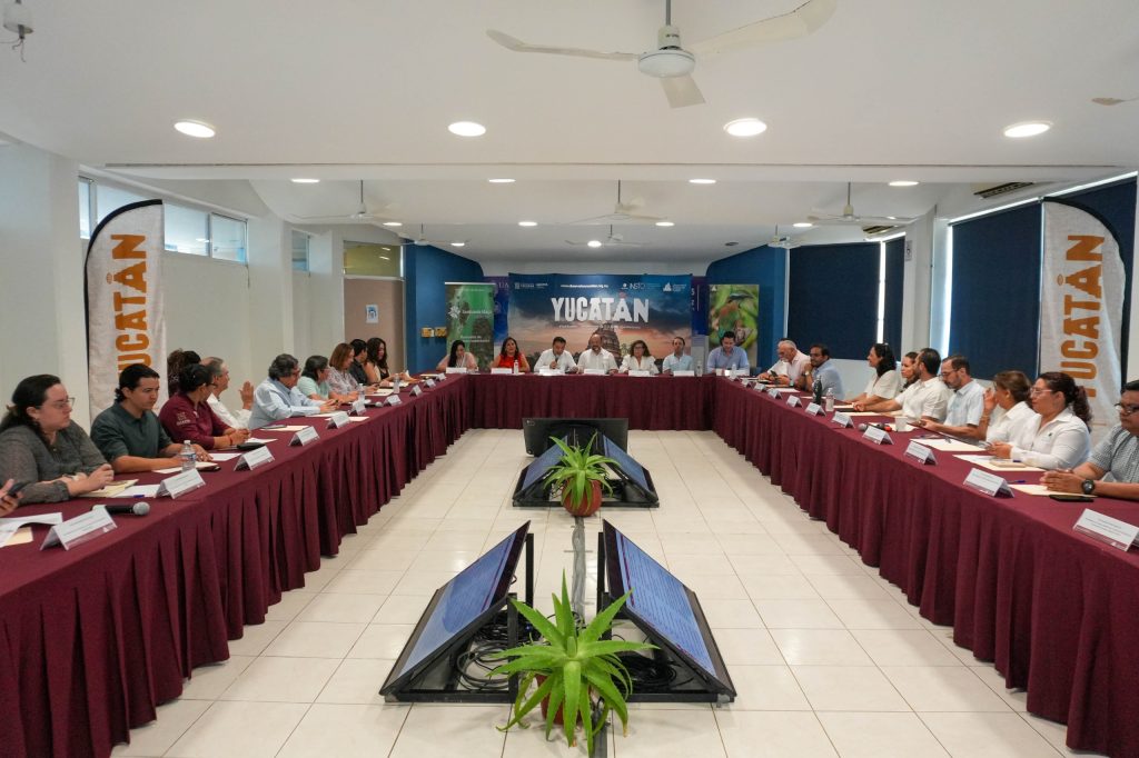 Renacimiento Maya coordina con sectores privado y académico la promoción turística de Yucatán RENACIMIENTO MAYA COORDINA CON SECTORES PRIVADO Y ACADÉMICO LA PROMOCIÓN TURÍSTICA DE YUCATÁN