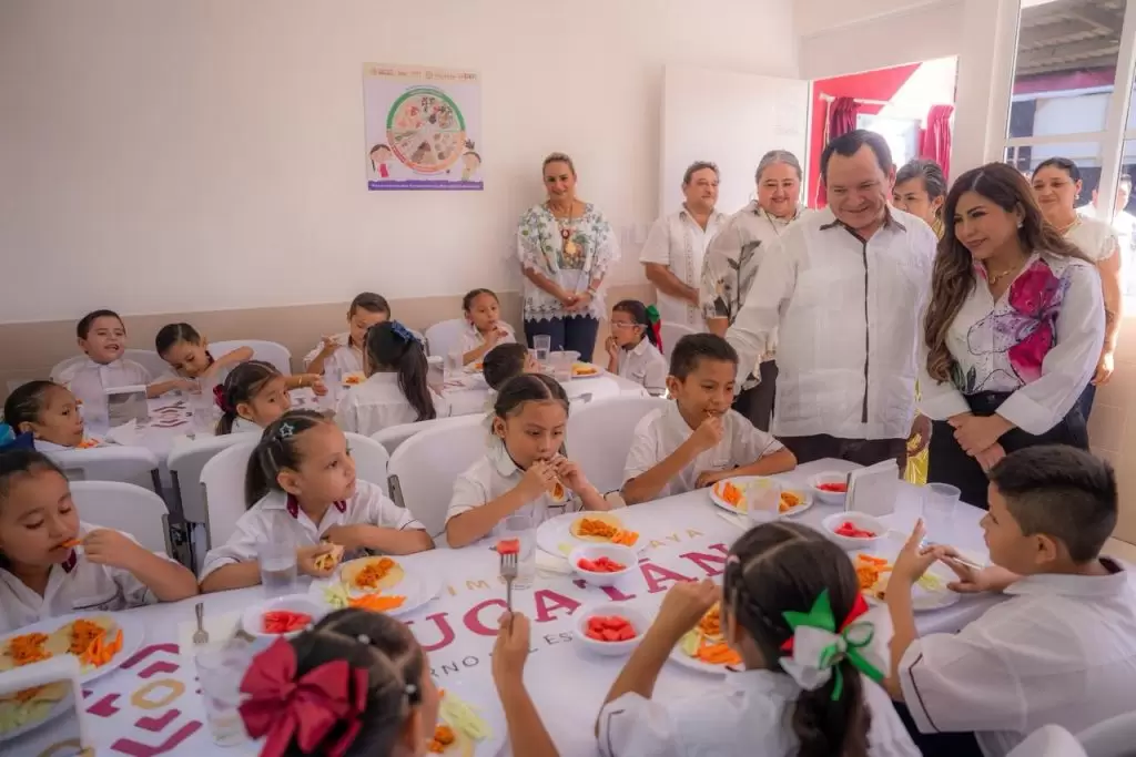 NUEVO COMEDOR ESCOLAR PARA TAHMEK