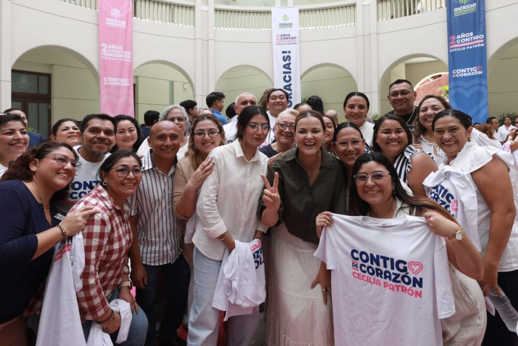 Gracias por servir de corazón a la ciudad, hacen que Mérida funcione bien: Cecilia Patrón AGRADECIMIENTO DE LA ALCALDESA A TODO EL PERSONAL DEL AYUNTAMIENTO