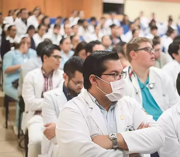El ENARM pone a prueba a nueve mil médicos… y mueve la economía de Mérida