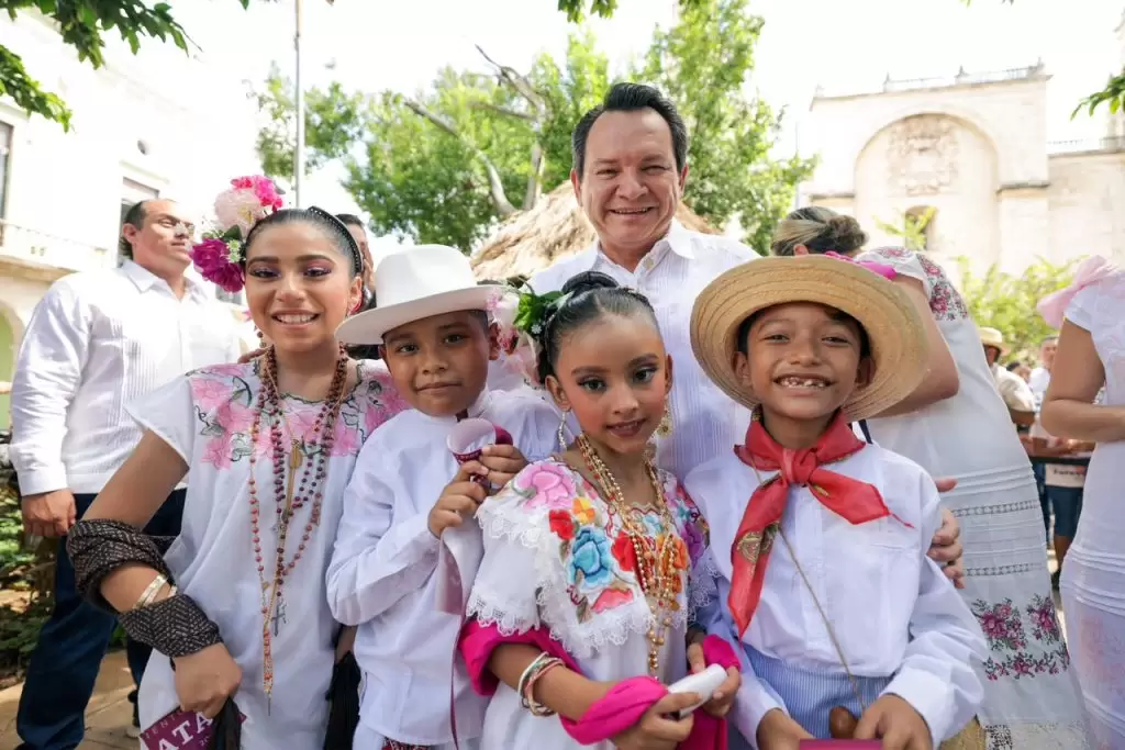 ARTE, TRADICIÓN Y MISTICISMO EN LA MUESTRA ESTATAL DE ALTARES
