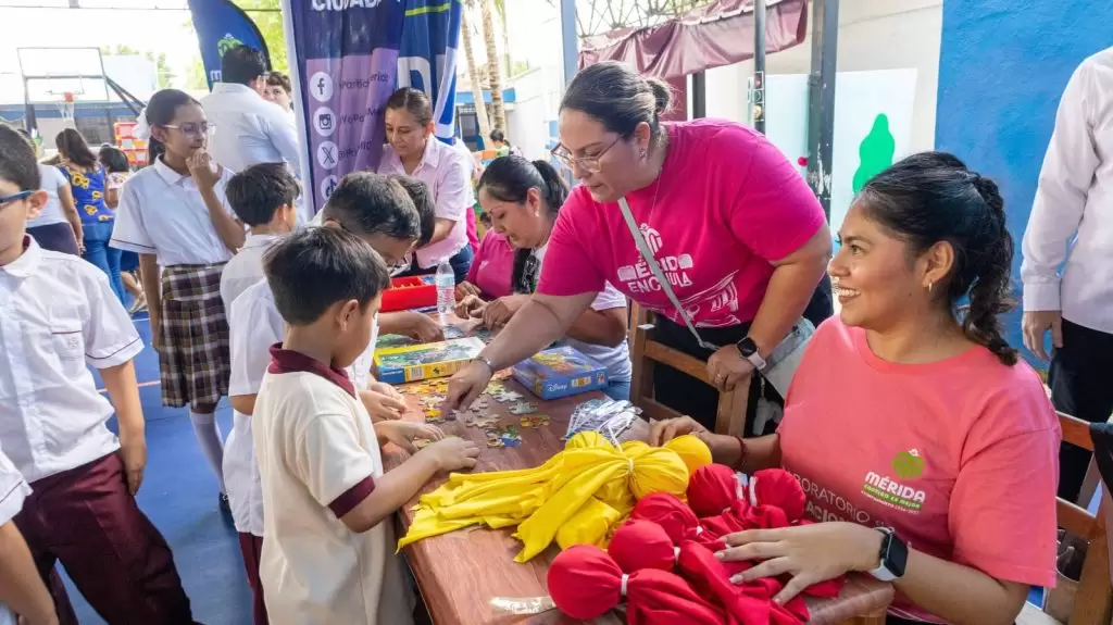 DIF MUNICIPAL ACERCA ACTIVIDADES PARA PROTECCIÓN DE LA INFANCIA A ESCUELAS DE MÉRIDA