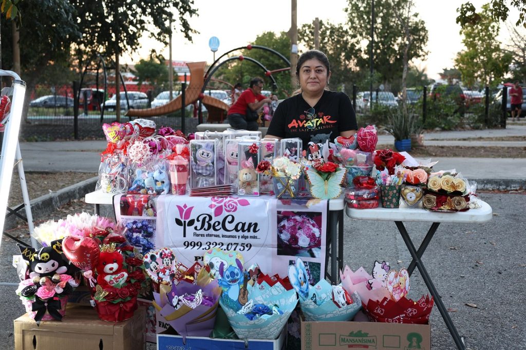 OFRECE RENACIMIENTO MAYA ESPACIOS GRATUITOS PARA EL COMERCIO LOCAL EN PASEO VERDE