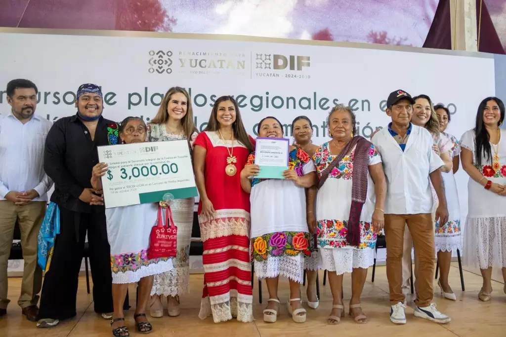 CONCURSO DE PLATILLOS REGIONALES DEL DFI YUCATÁN