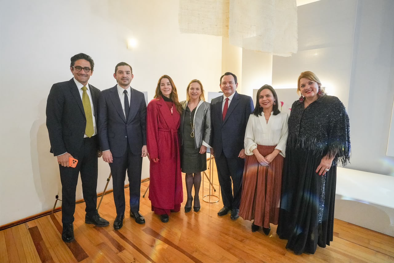 Díaz Mena presentó en CDMX la Bienal de Yucatán; 76 artistas de todo el mundo en 16 sedes